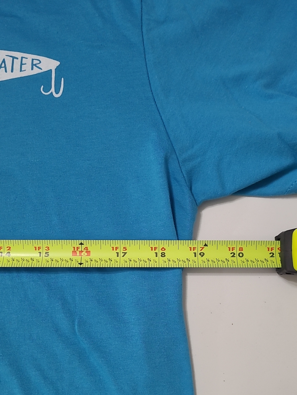 NWT Top Water Bright Turquoise Blue T-shirt with Colorful Fishing Design size M - Picture 6 of 7